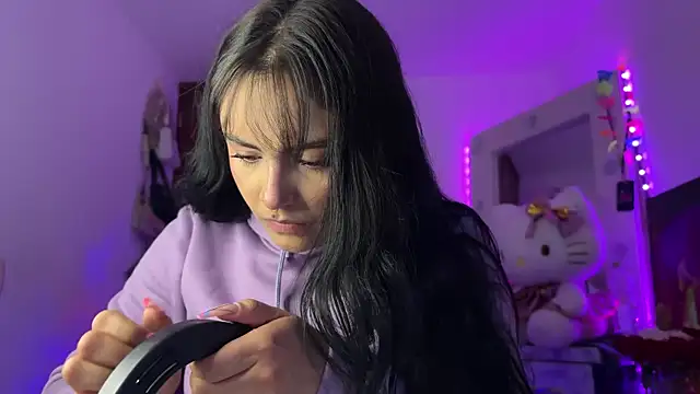 salome polaniiee online show from 12-02-25, 06:59