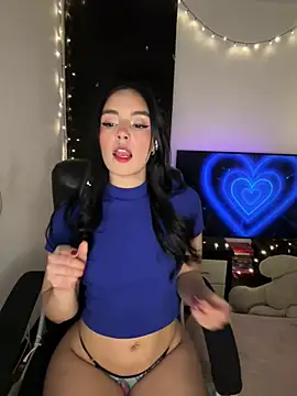 salome polaniiee online show from 02-16-25, 03:04