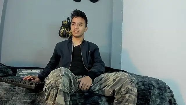 x Harold x  online show from 12-22-25, 02:50