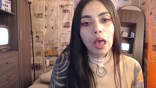 i am nina  online show from 02-05-26, 08:37