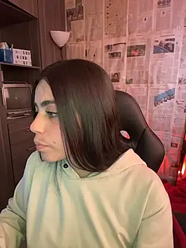 i am nina  online show from 02-04-26, 08:48