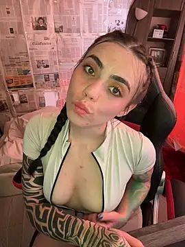 i am nina  online show from 01-14-26, 07:50