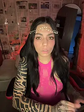 i am nina  online show from 04-06-26, 10:55