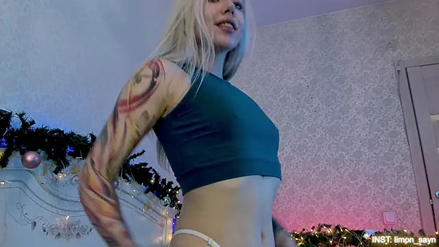 LillyMoure  online show from 01-13-26, 11:41