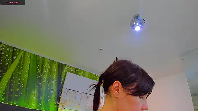 VeraWatts online show from 07-07-26, 03:09