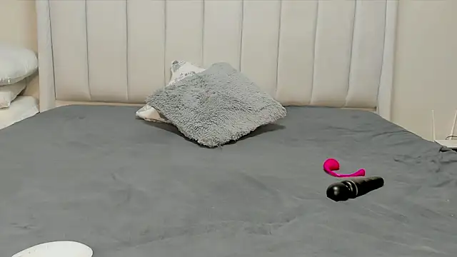  heavenlysent online show from 04-01-26, 01:30