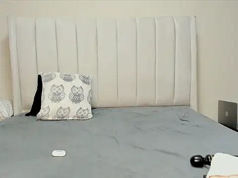  heavenlysent online show from 11-15-25, 03:54