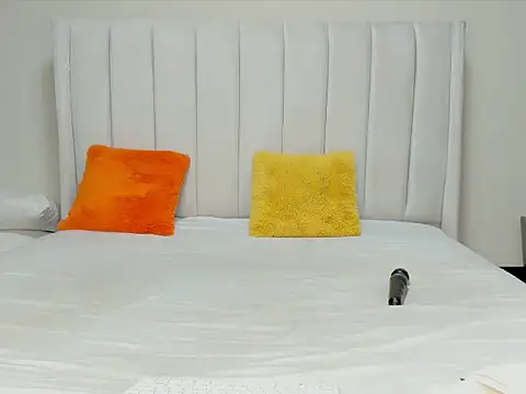  heavenlysent online show from 09-29-25, 03:57