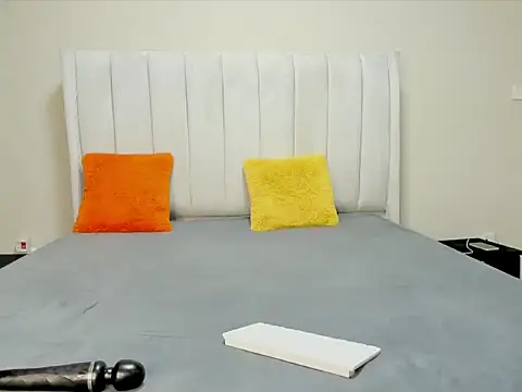  heavenlysent online show from 12-23-25, 03:28