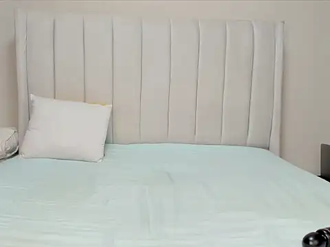  heavenlysent online show from 10-31-25, 04:20