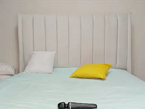  heavenlysent online show from 10-27-25, 04:35