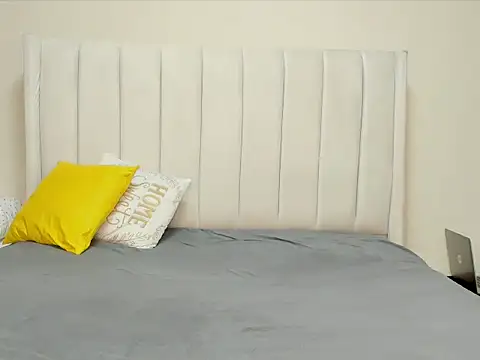  heavenlysent online show from 11-03-25, 04:39