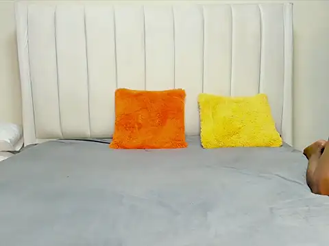  heavenlysent online show from 09-21-25, 04:28