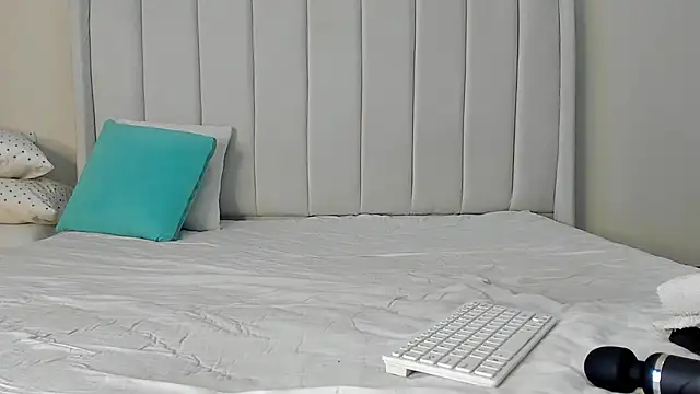  heavenlysent online show from 06-08-26, 05:08