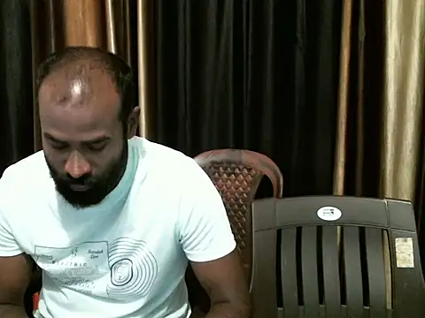 Snapshot of indian2 chatting on 11-22-25, 04:22 indian2 online show from 11-22-25, 04:22