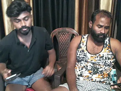 Snapshot of indian2 chatting on 05-10-26, 04:09 indian2 online show from 05-10-26, 04:09