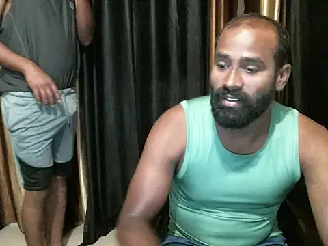 Snapshot of indian2 chatting on 11-14-25, 06:39 indian2 online show from 11-14-25, 06:39