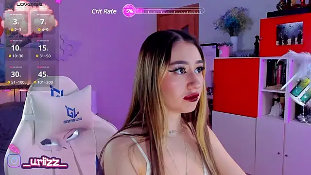 Snapshot of Fiona-Love chatting on 02-28-25, 08:50 Fiona-Love online show from 02-28-25, 08:50