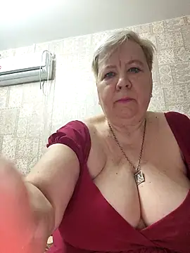 Snapshot of EffectFiona chatting on 02-01-26, 10:52 EffectFiona online show from 02-01-26, 10:52