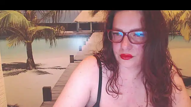Queen  Natasha online show from 06-27-26, 09:43