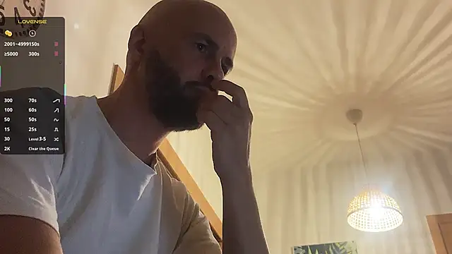 Snapshot of tim_beard chatting on 09-23-25, 11:23 tim beard online show from 09-23-25, 11:23