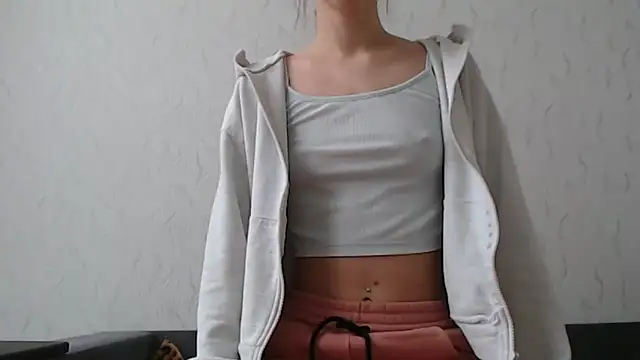 HoneyWiles online show from 02-07-26, 02:14