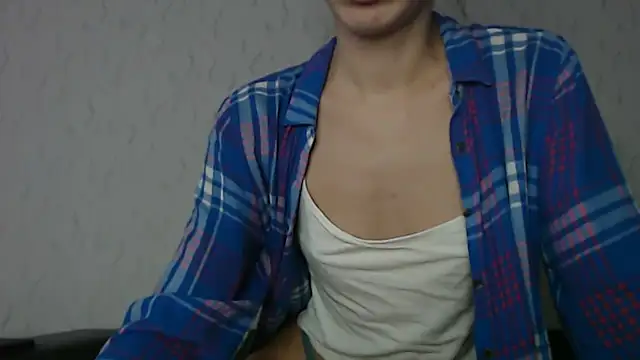 HoneyWiles online show from 11-04-25, 02:10