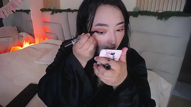 Miss Loise online show from 04-05-26, 03:35