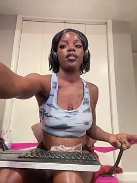 wishwashhy22 online show from 12-18-25, 11:19