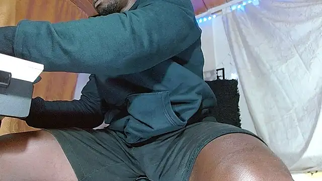 angel bonbom online show from 11-14-25, 06:17