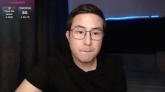 andrewmhilton  online show from 11-28-25, 06:24