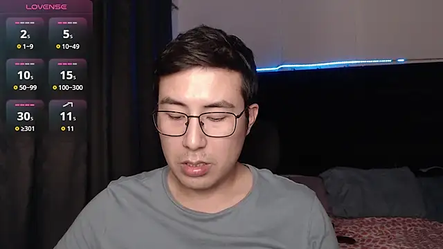 andrewmhilton  online show from 01-19-26, 06:39