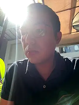 andrewmhilton  online show from 11-26-25, 06:52