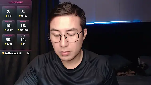 andrewmhilton  online show from 11-29-25, 05:29