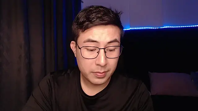 andrewmhilton  online show from 03-29-26, 06:15