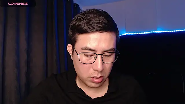 andrewmhilton  online show from 02-19-26, 05:26