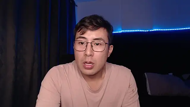 andrewmhilton  online show from 03-31-26, 06:26