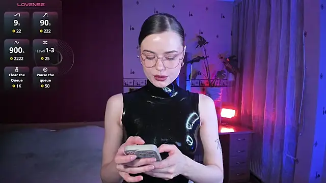 Snapshot of Lazy_pepsi chatting on 02-05-25, 06:26 Lazy pepsi online show from 02-05-25, 06:26