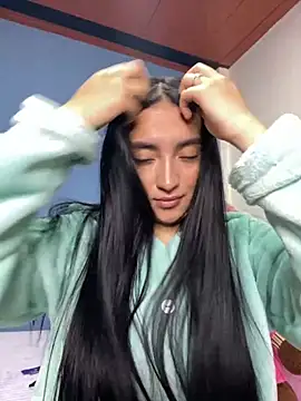 Snapshot of _Tammyy chatting on 10-07-25, 11:00  Tammyy online show from 10-07-25, 11:00