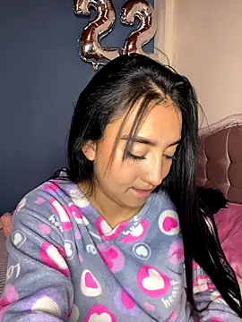 Snapshot of _Tammyy chatting on 09-10-25, 03:11  Tammyy online show from 09-10-25, 03:11