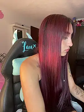 Snapshot of _Tammyy chatting on 03-20-25, 10:18  Tammyy online show from 03-20-25, 10:18