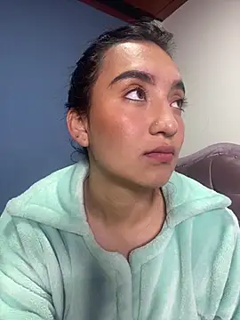 Snapshot of _Tammyy chatting on 10-08-25, 11:01  Tammyy online show from 10-08-25, 11:01