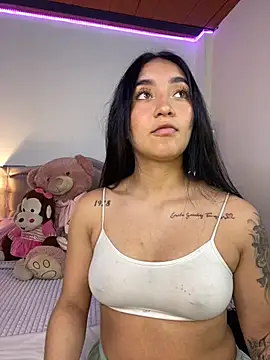 Snapshot of _Tammyy chatting on 10-21-25, 07:02  Tammyy online show from 10-21-25, 07:02