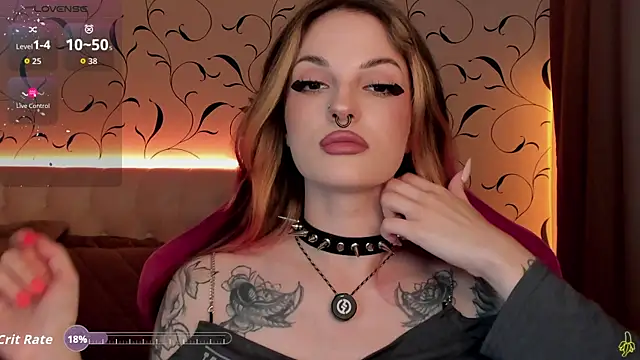 BratzieDarsie online show from 10-01-25, 09:47