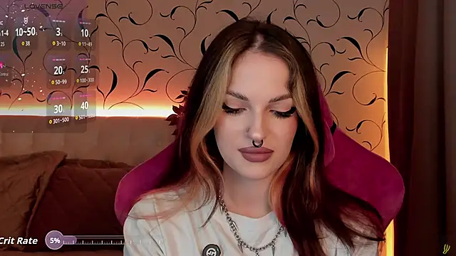 BratzieDarsie online show from 10-10-25, 09:32