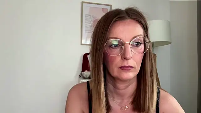 Snapshot of HornyJudith chatting on 01-19-26, 07:12 HornyJudith online show from 01-19-26, 07:12