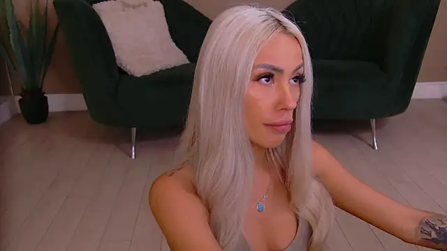 Bailey Rush online show from 04-15-26, 06:45