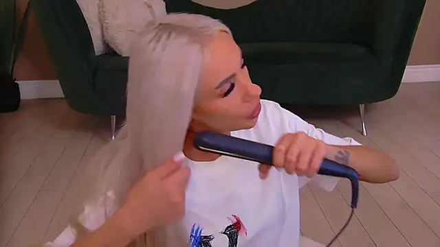 Bailey Rush online show from 03-27-26, 06:42