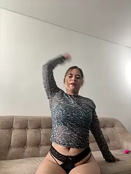 Snapshot of Ana_lee13 chatting on 12-28-24, 12:45 Ana lee13 online show from 12-28-24, 12:45