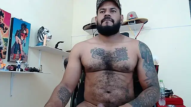 Snapshot of Damian64420 chatting on 09-25-25, 03:01 Damian64420 online show from 09-25-25, 03:01